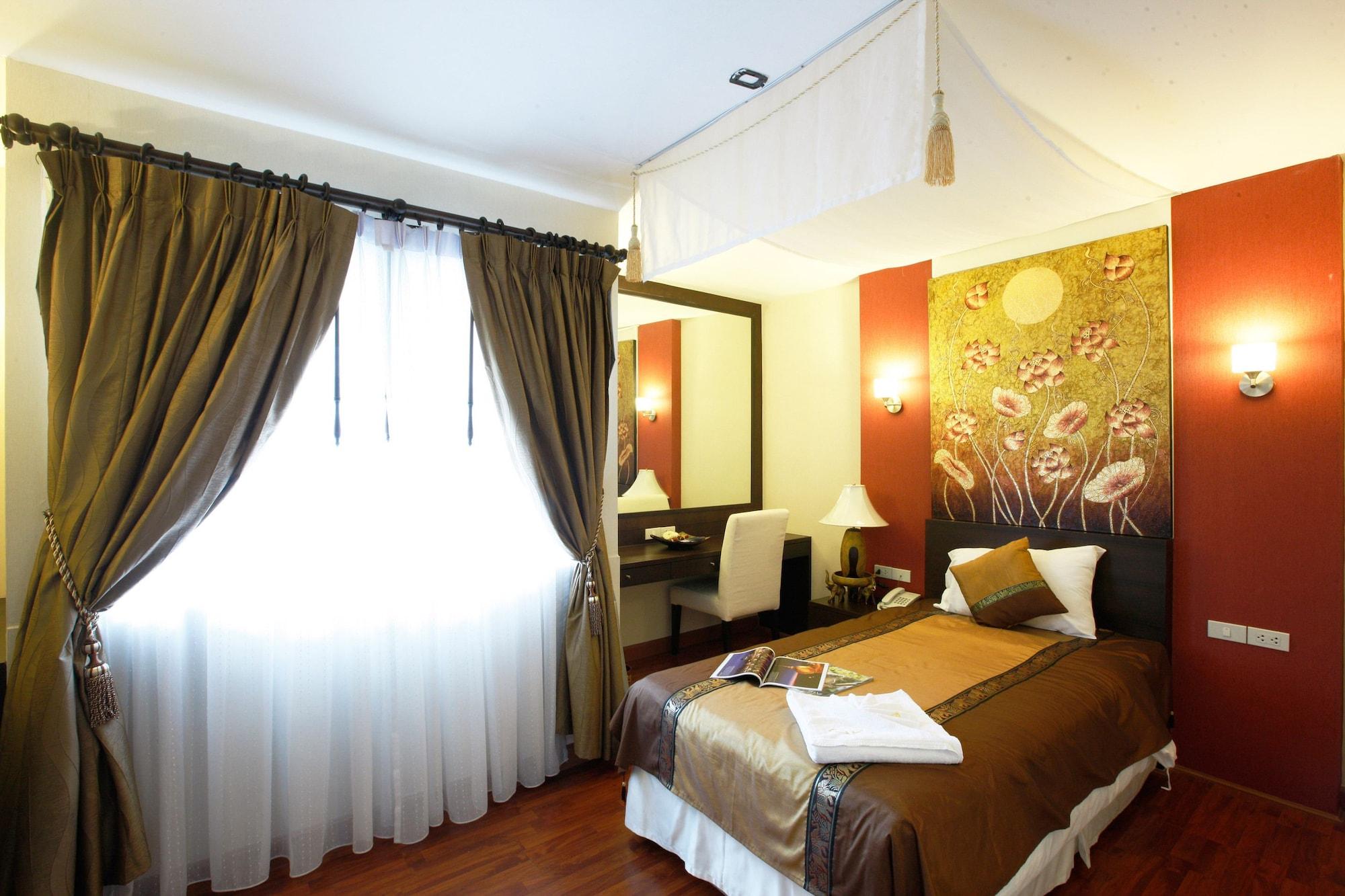 Mirth Sathorn Hotel Bangkok Eksteriør billede