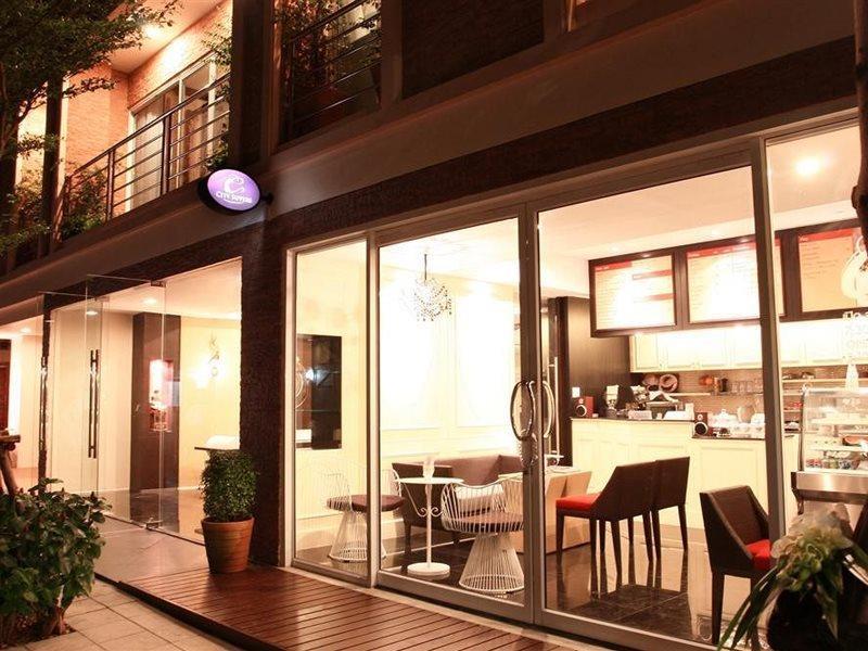 Mirth Sathorn Hotel Bangkok Eksteriør billede